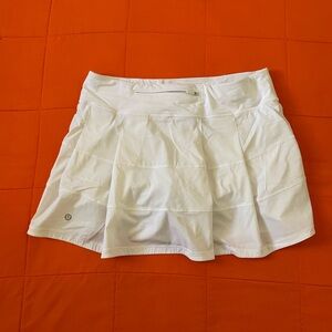 Lululemon Skort Womens 8 White Tennis Golf Gym & Running Casual